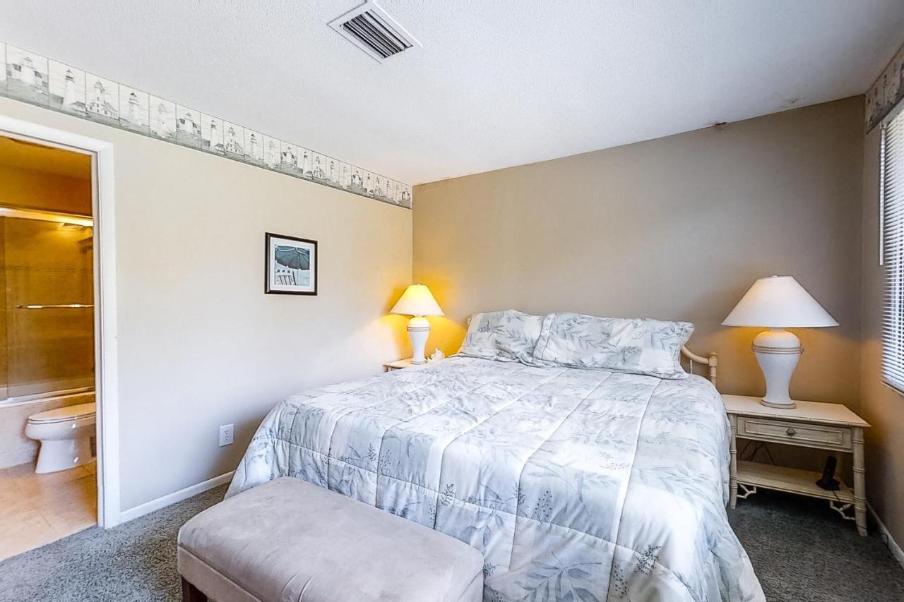 Clipper Court 817 Hotel