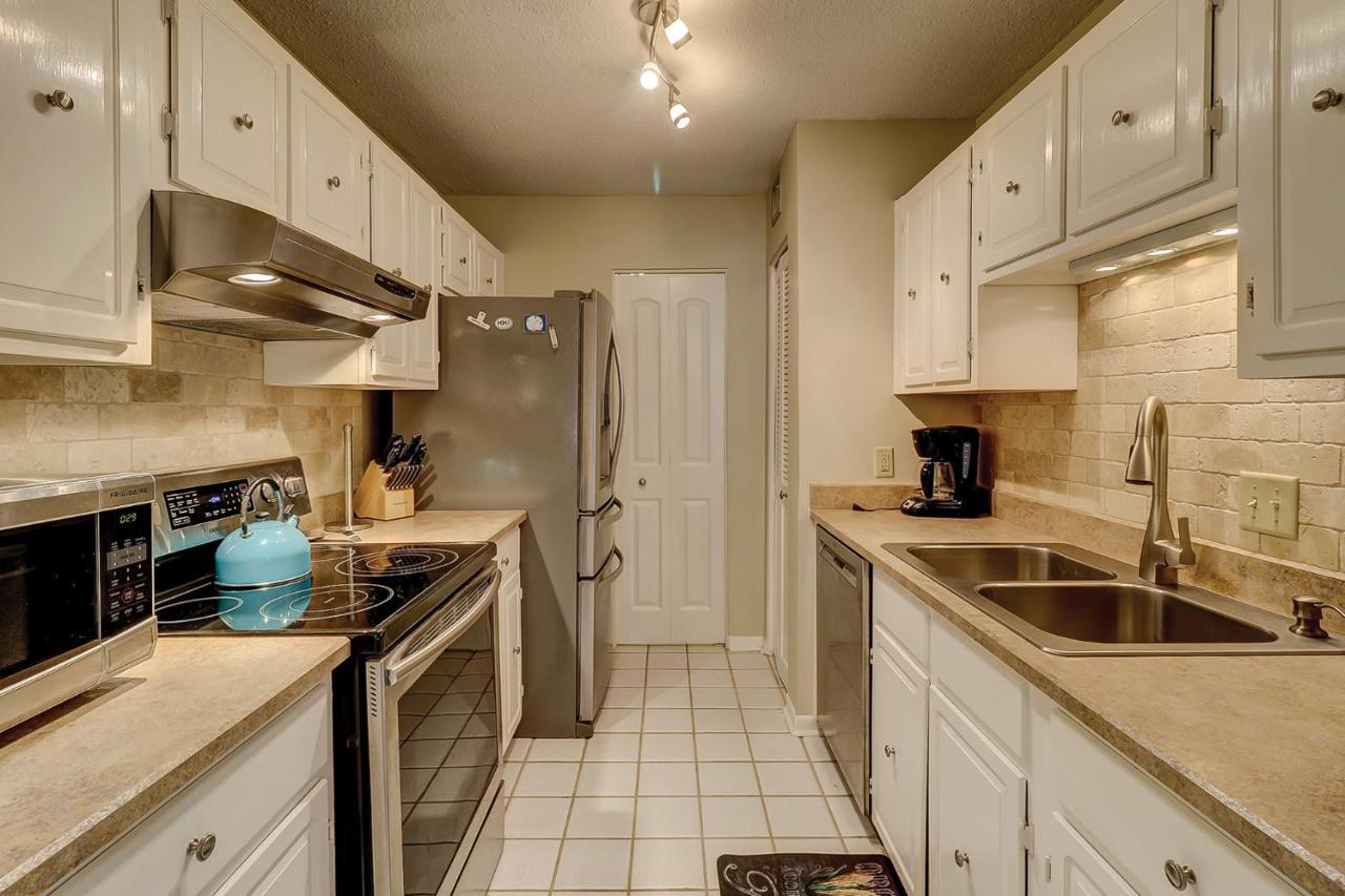 935 Cutter Court Harbourtown Sea Pines * Hilton Head Island