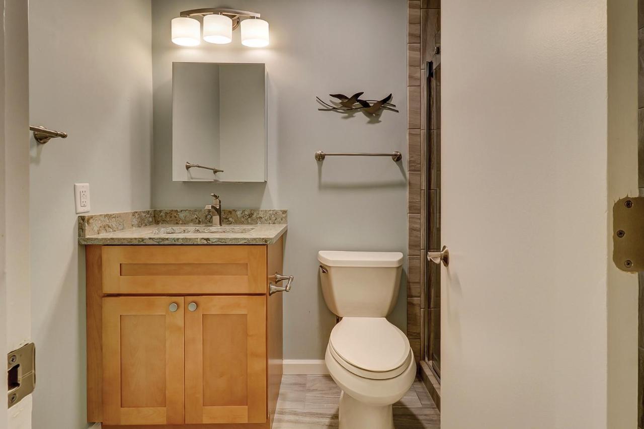 935 Cutter Court Harbourtown Sea Pines * Hilton Head Island