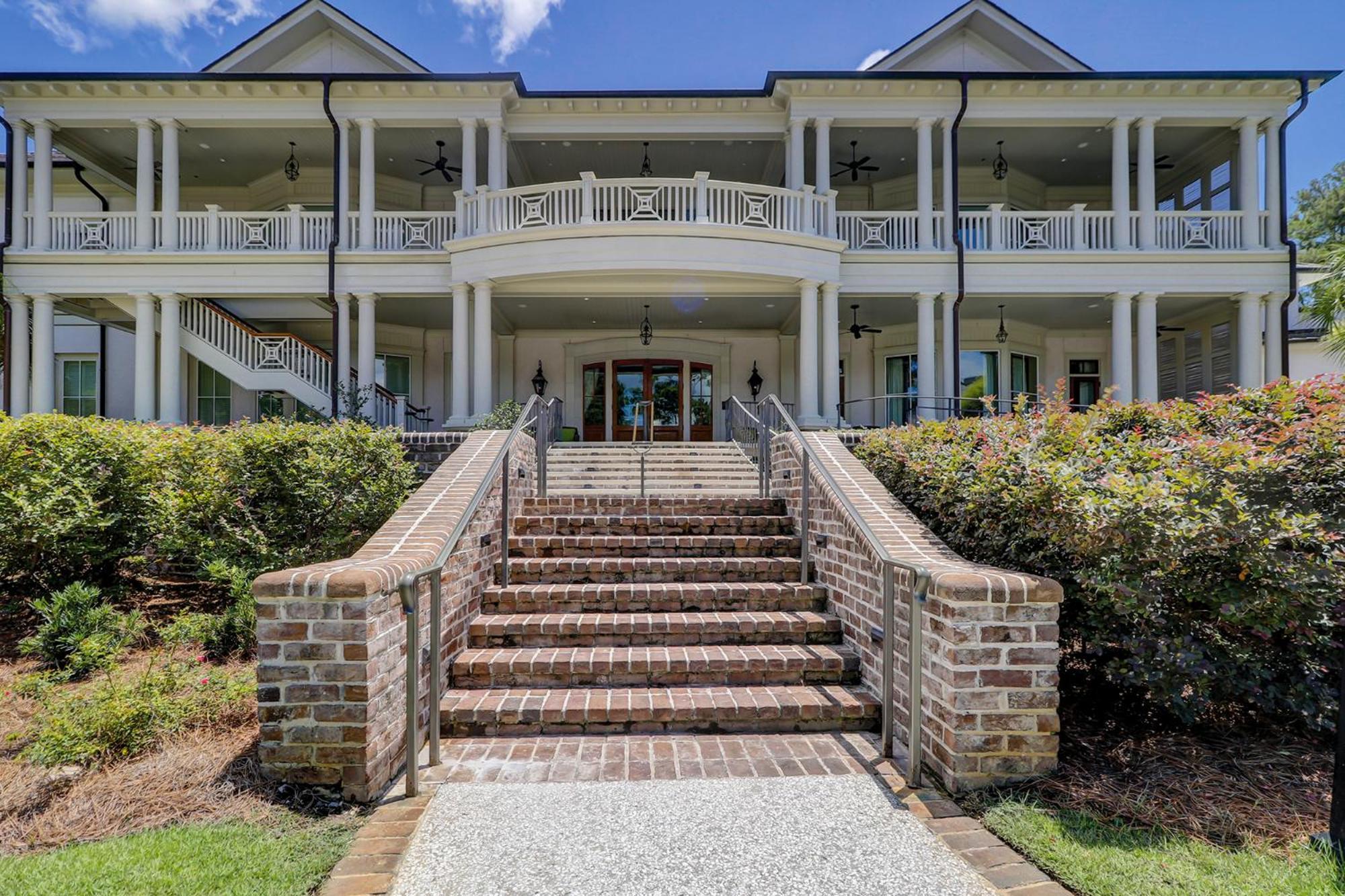 935 Cutter Court Harbourtown Sea Pines *