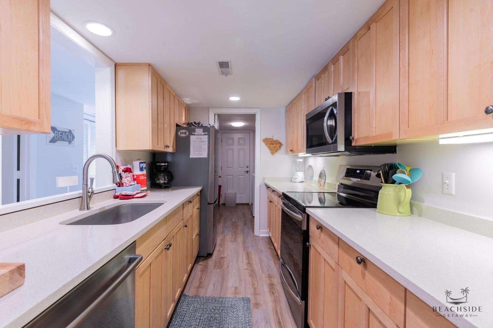 6 Sailmaster Commons *