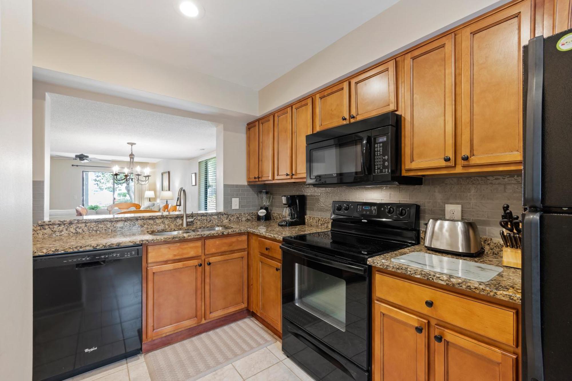 82 Courtside 2 Bedroom Forest * Hilton Head Island