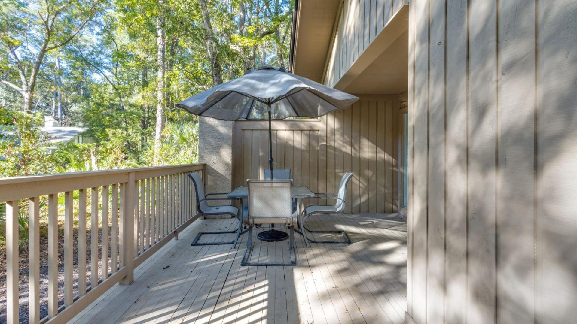 Open Deck , Grill, Smart Tvs