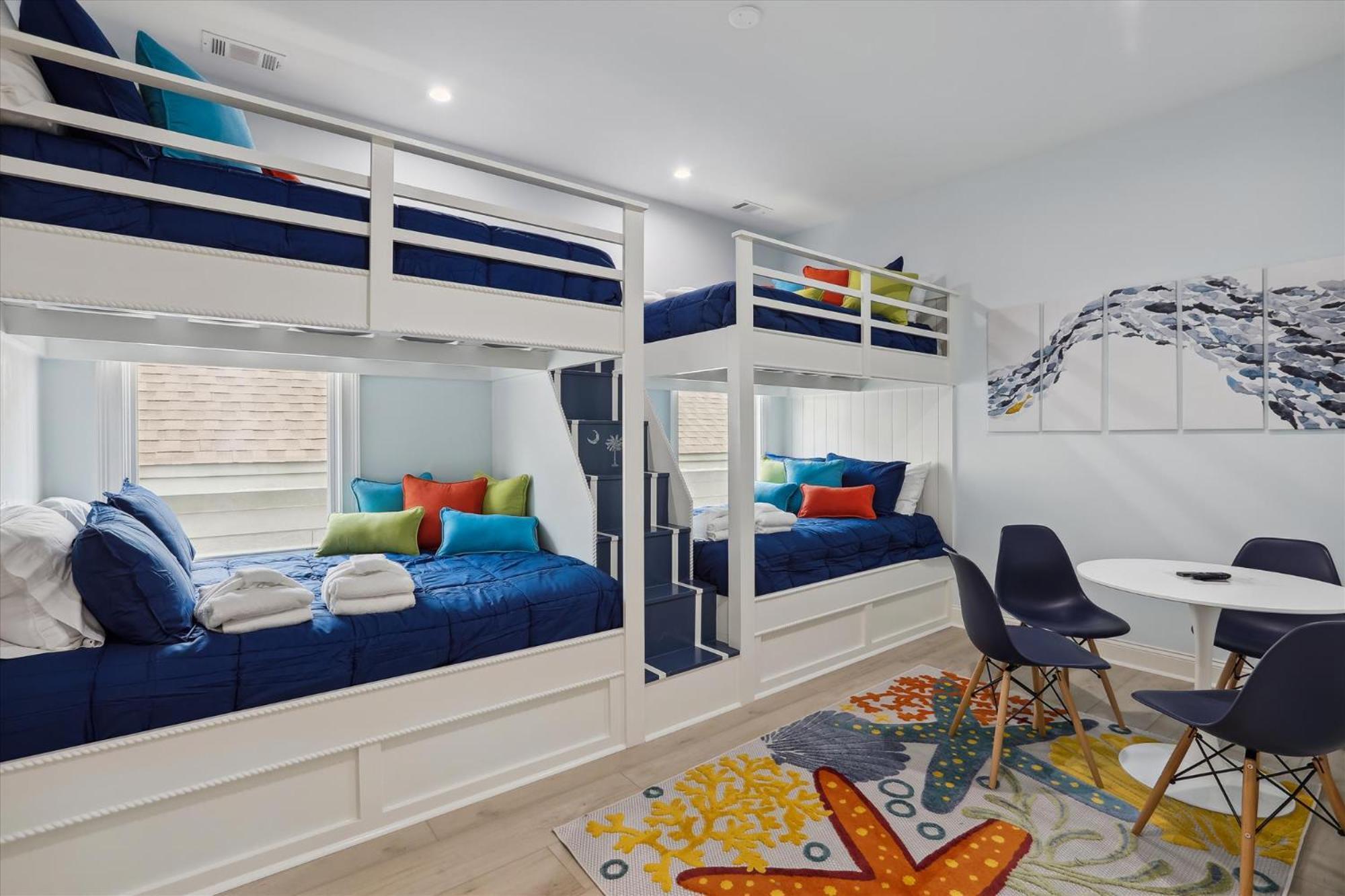 7 Singleton Place- Oceanfront, Private Pool, Renovated, Free Activities Included