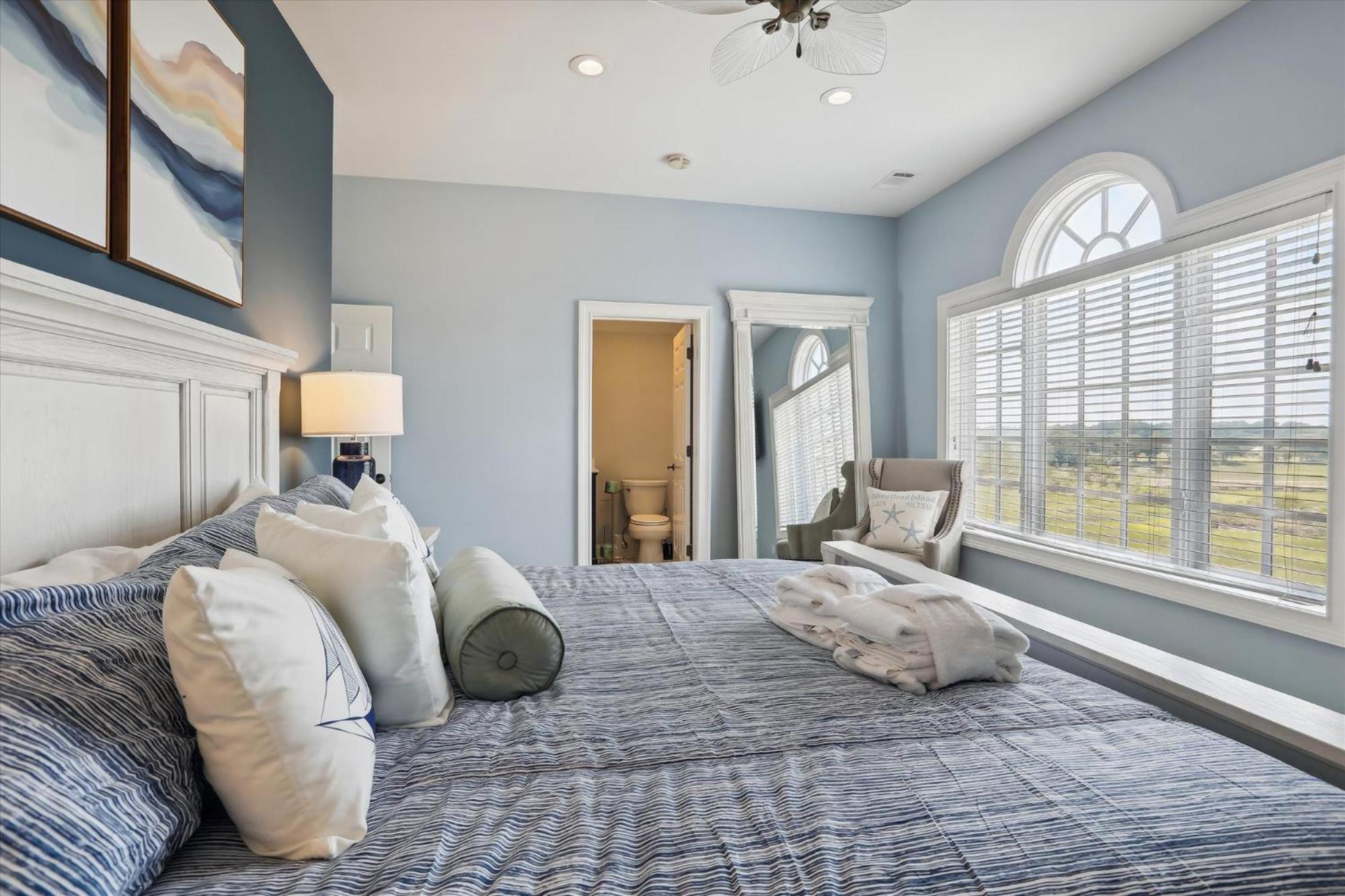 7 Singleton Place- Oceanfront, Private Pool, Renovated, Free Activities Included Hilton Head Island