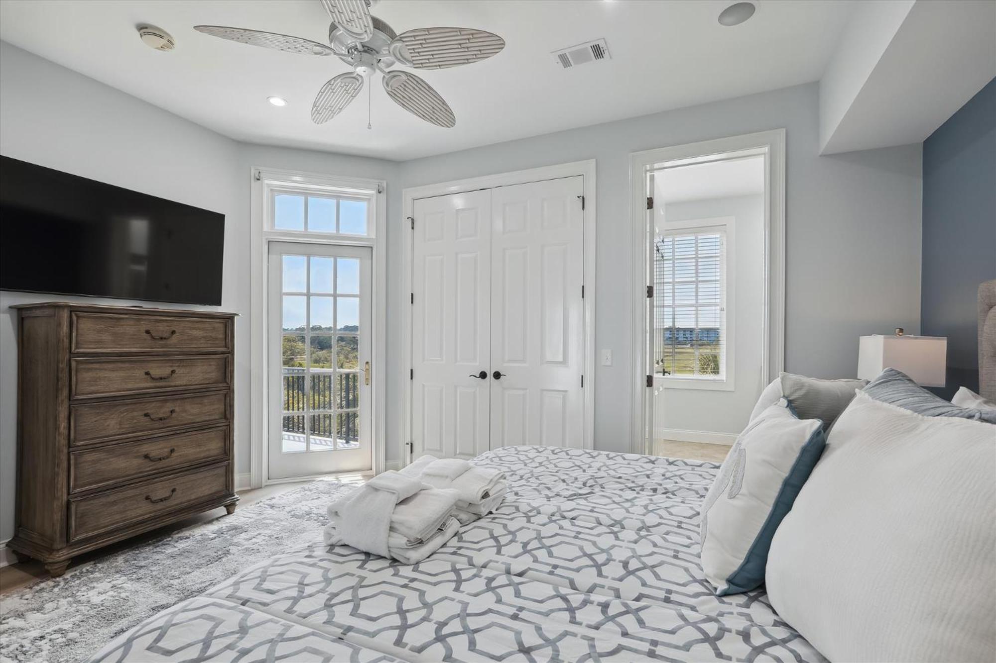 7 Singleton Place- Oceanfront, Private Pool, Renovated, Free Activities Included Hilton Head Island