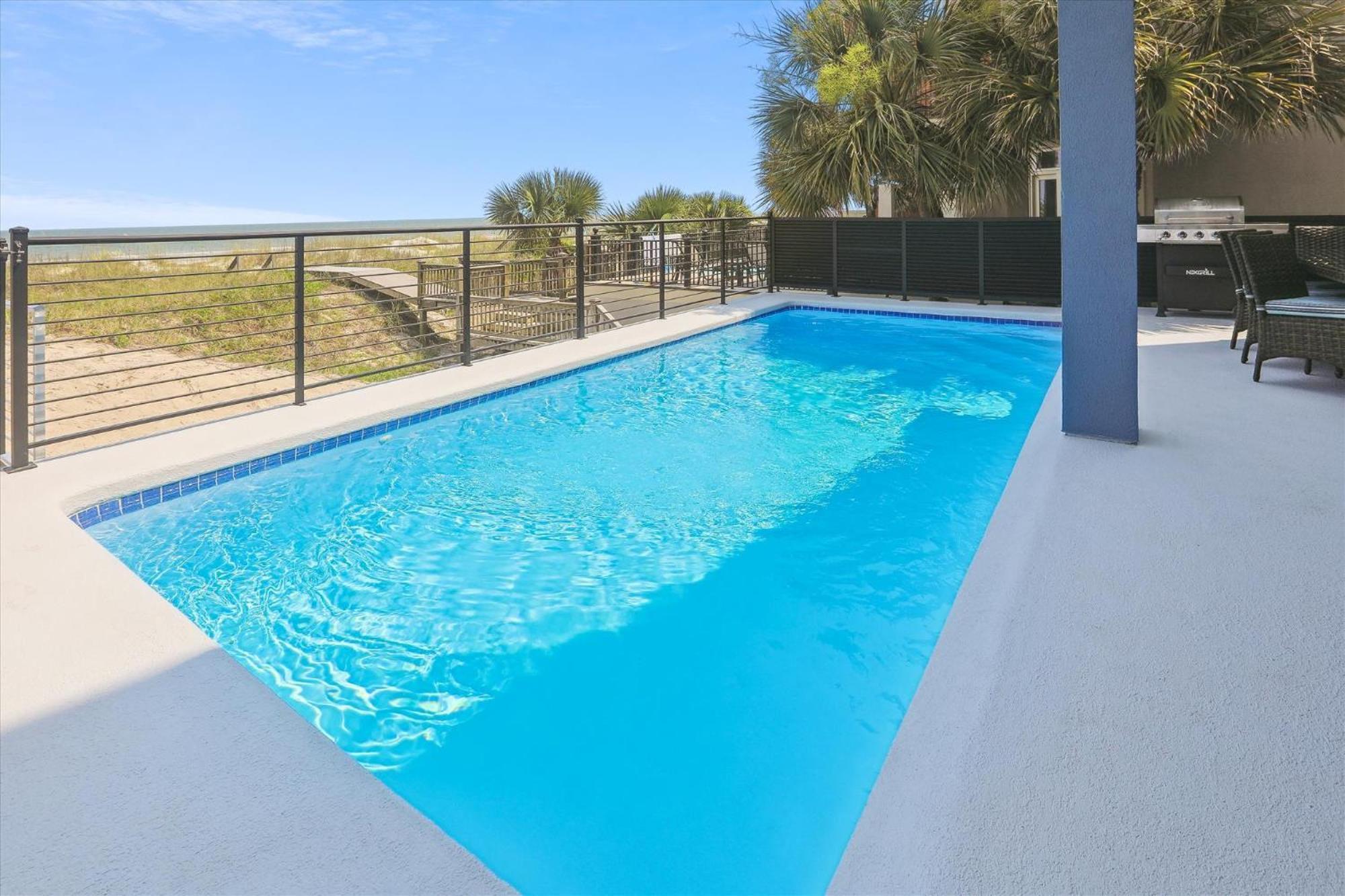 Holiday home 7 Singleton Place- Oceanfront, Private Pool, Renovated, Free Activities Included Hilton Head Island