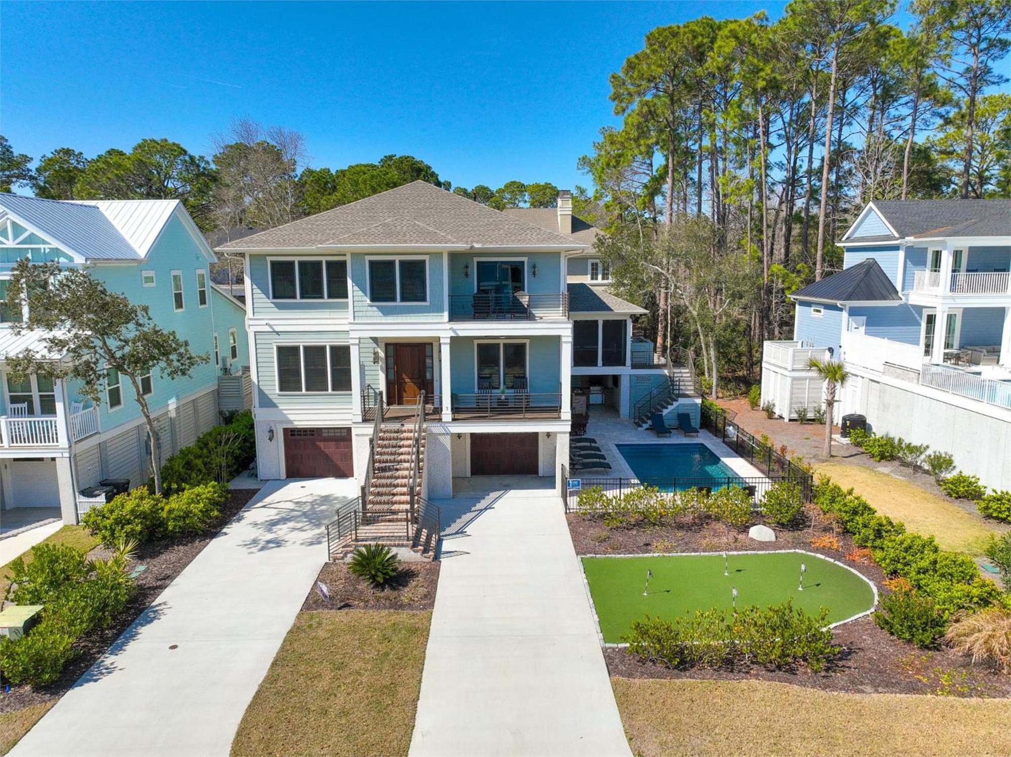 3 Shore Crest Lane- Chefs Kitchen, Game Room, Near Beach, Private Pool, Free Activities Included Hilton Head Island