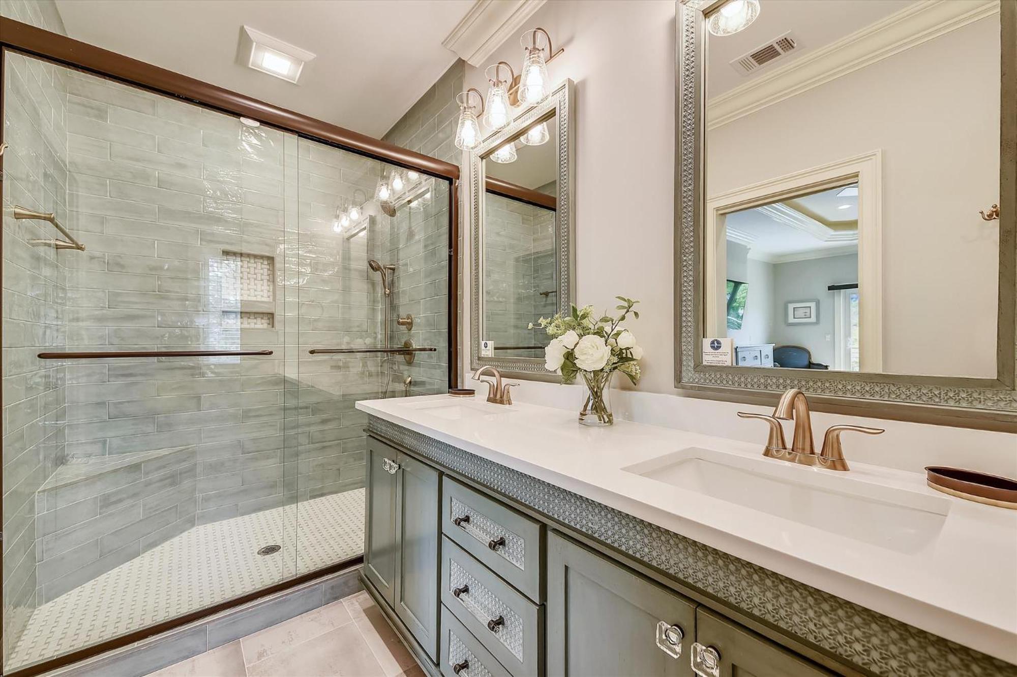 3 Shore Crest Lane- Chefs Kitchen, Game Room, Near Beach, Private Pool, Free Activities Included * Hilton Head Island