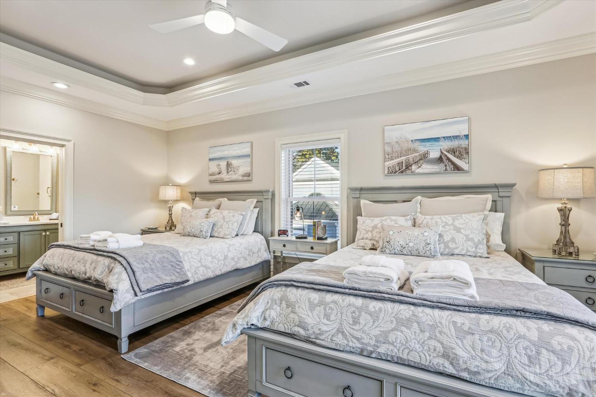 3 Shore Crest Lane- Chefs Kitchen, Game Room, Near Beach, Private Pool, Free Activities Included * Hilton Head Island