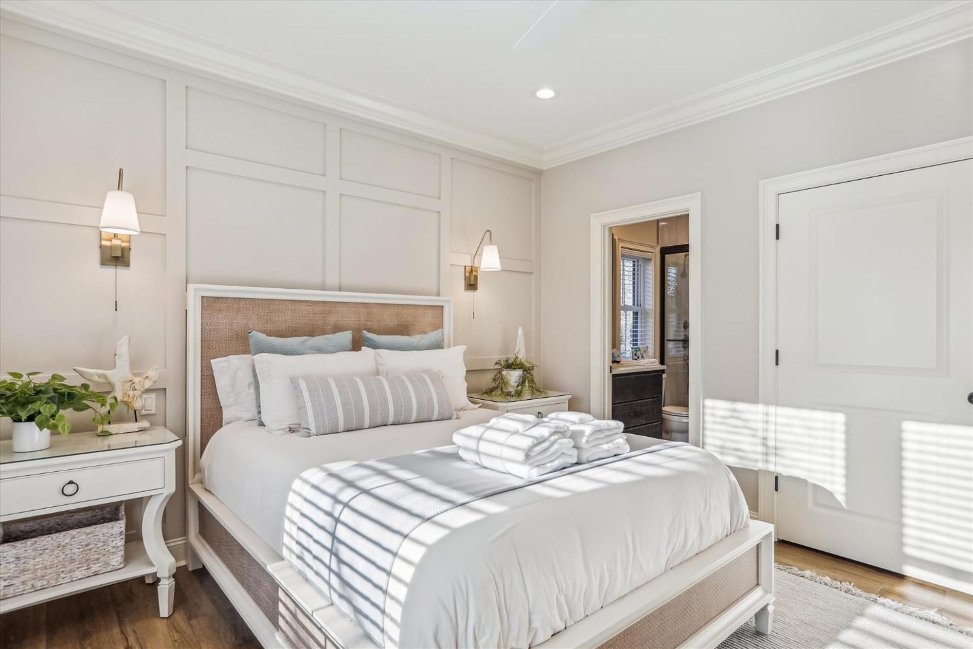 3 Shore Crest Lane- Chefs Kitchen, Game Room, Near Beach, Private Pool, Free Activities Included