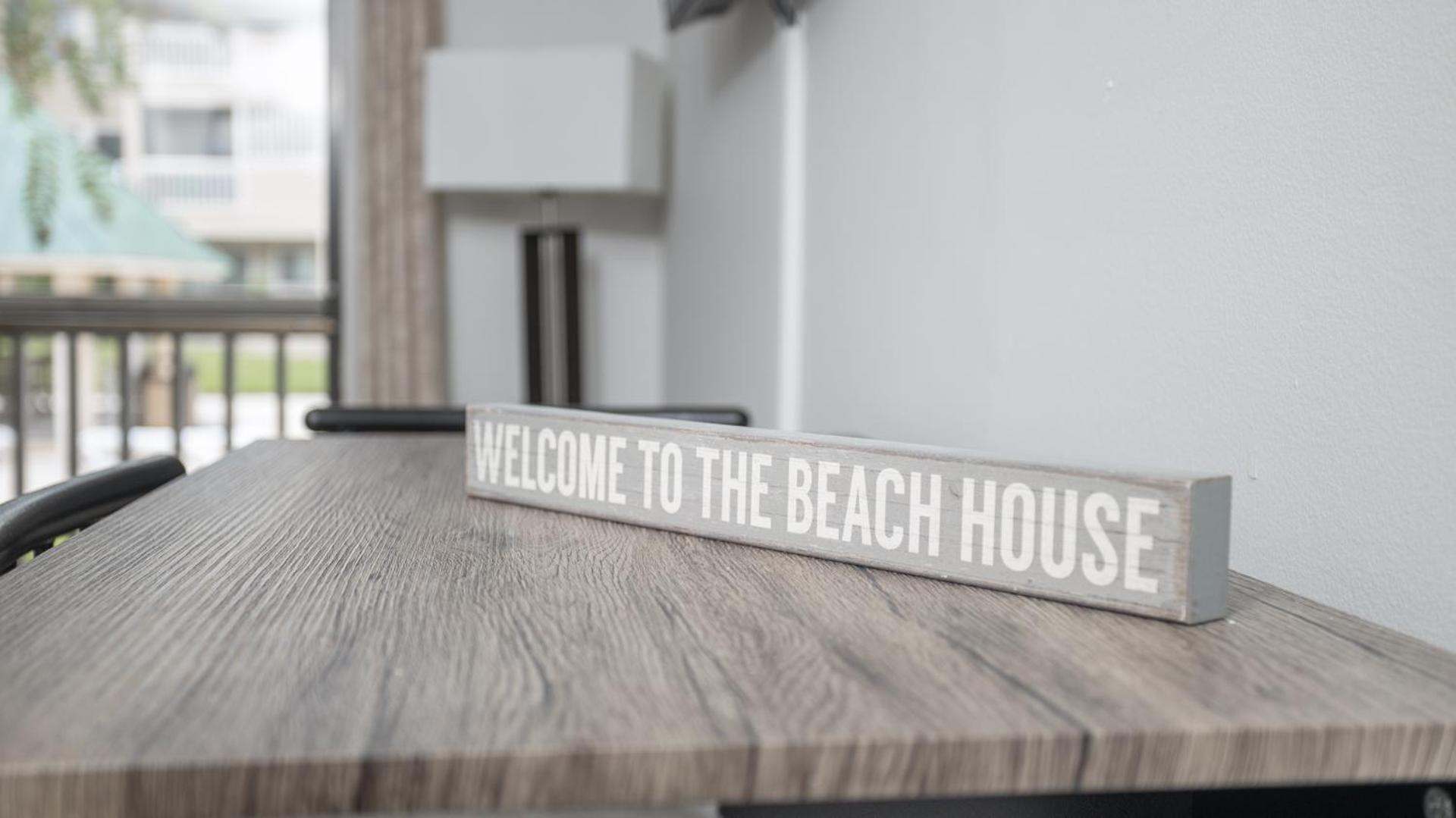 Apartment Do Not Wait! Prime Hhi Weather! Book Now, Free Cx *