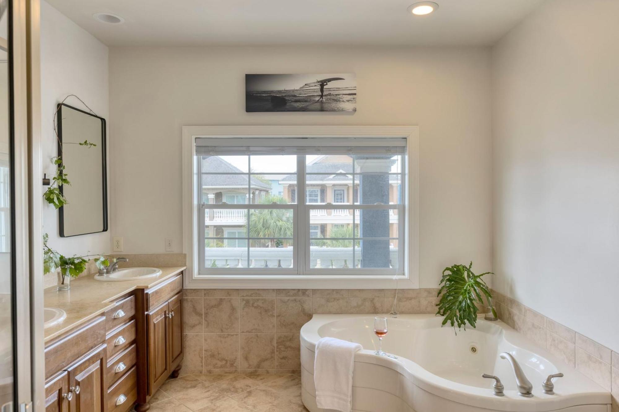 Crabline Getaway By Avantstay Private Pool Hot Tub Easy Access