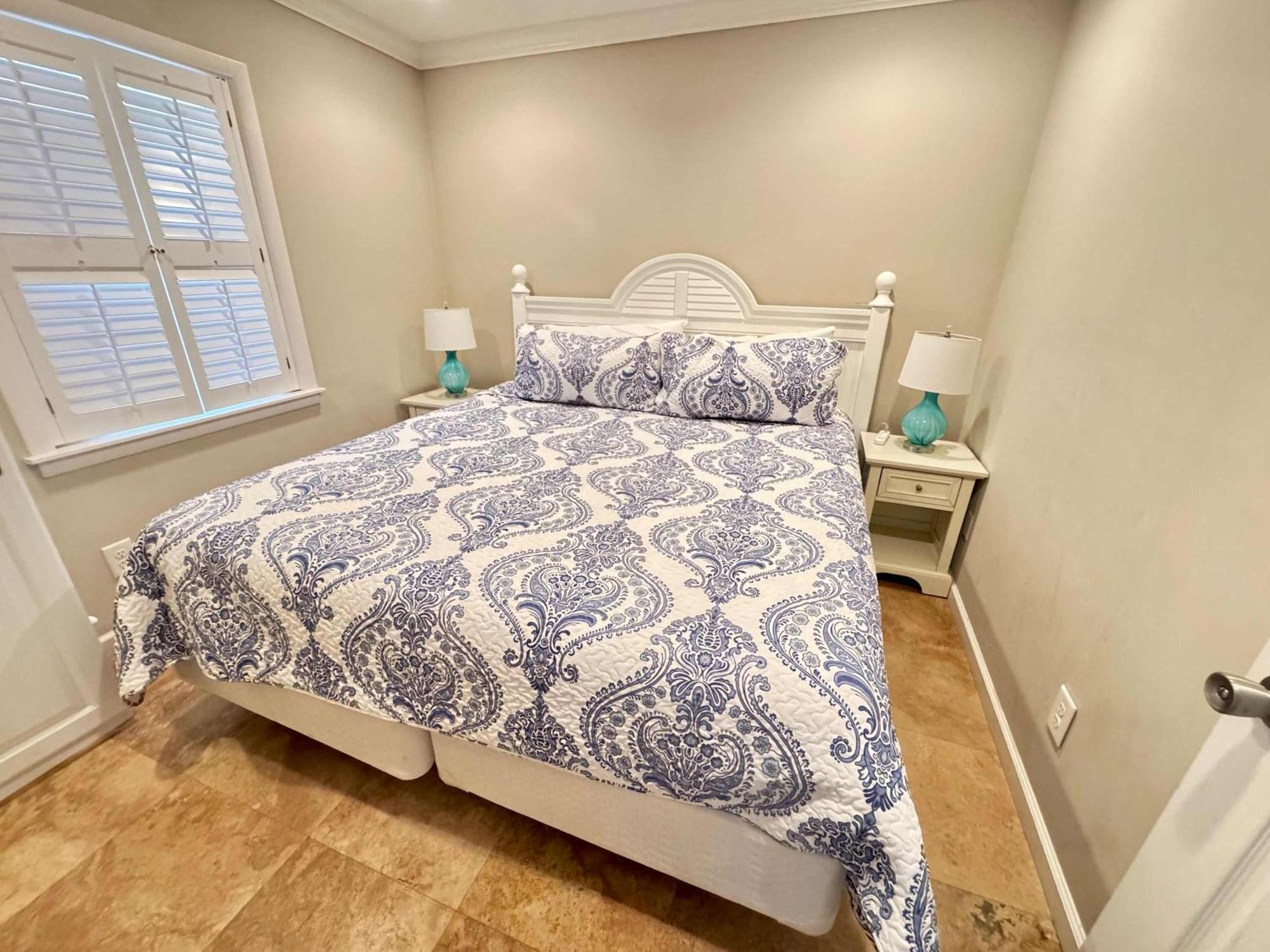 Oceanfront 1 Bedroom Oasis Breakers 208 *