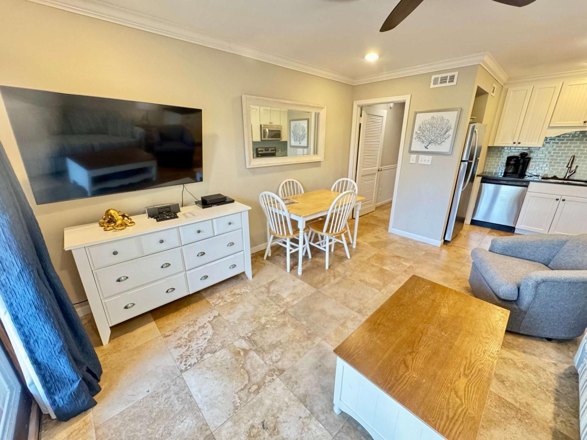 Holiday home Oceanfront 1 Bedroom Oasis Breakers 208 Hilton Head Island