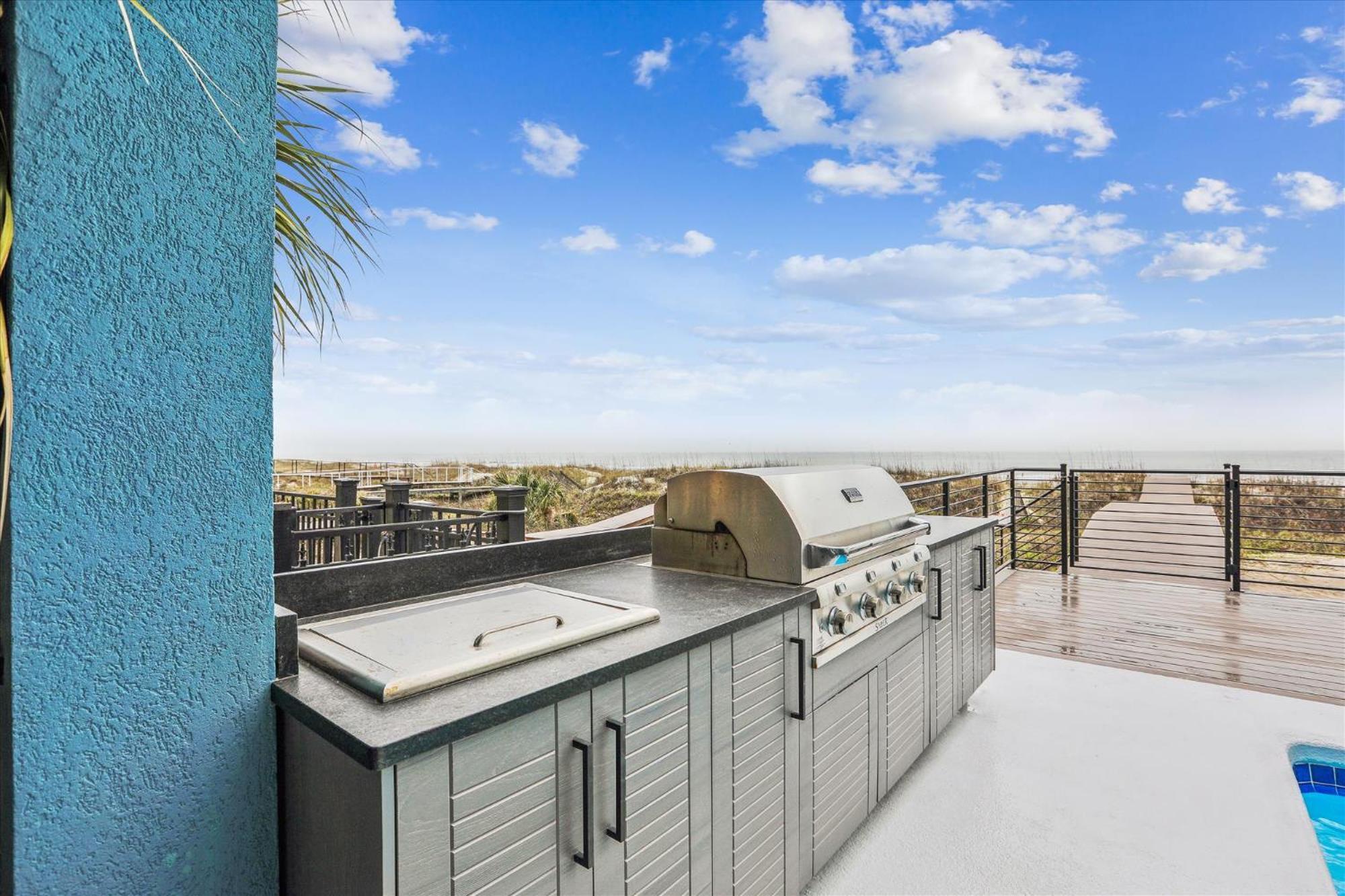7 Singleton Place- Oceanfront, Private Pool, Renovated, Free Activities Included Holiday home Hilton Head Island