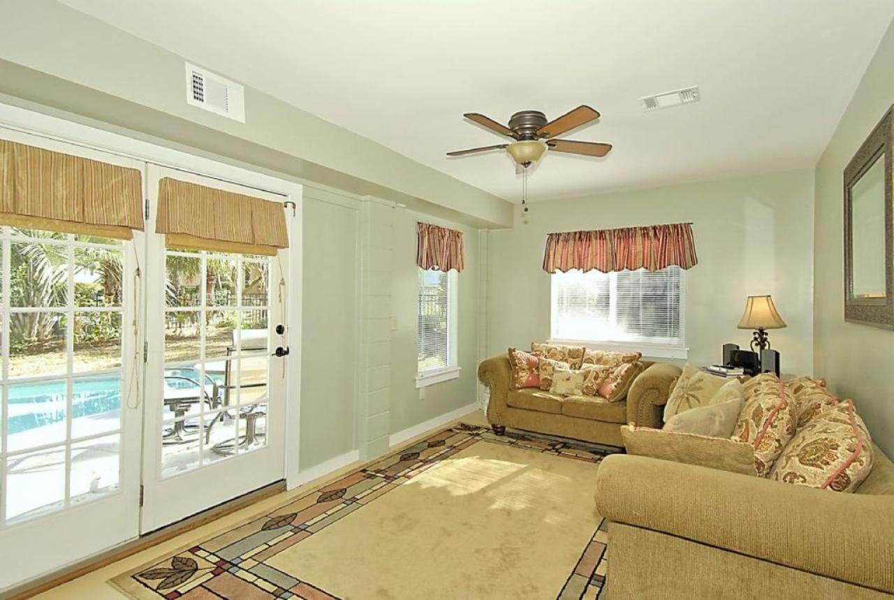 17 Heron Street * Hilton Head Island